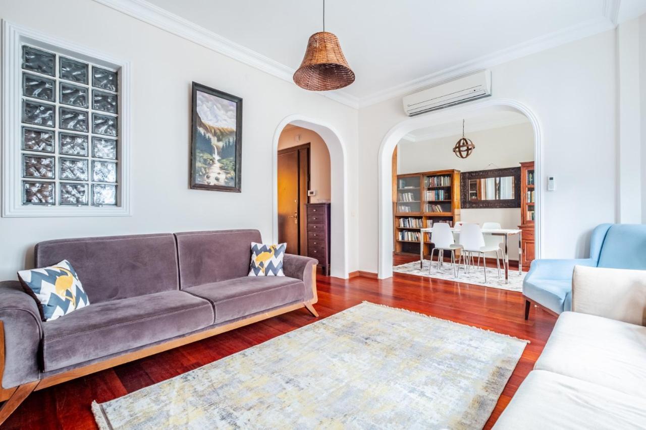 Centrally Located Apartment With Balcony In Sisli อิสตันบูล ภายนอก รูปภาพ